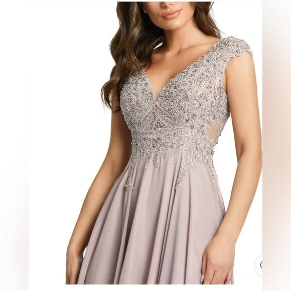NWT Mac Duggal 20264 Sequin Empire Waist Pleated Vintage Lilic Gown18